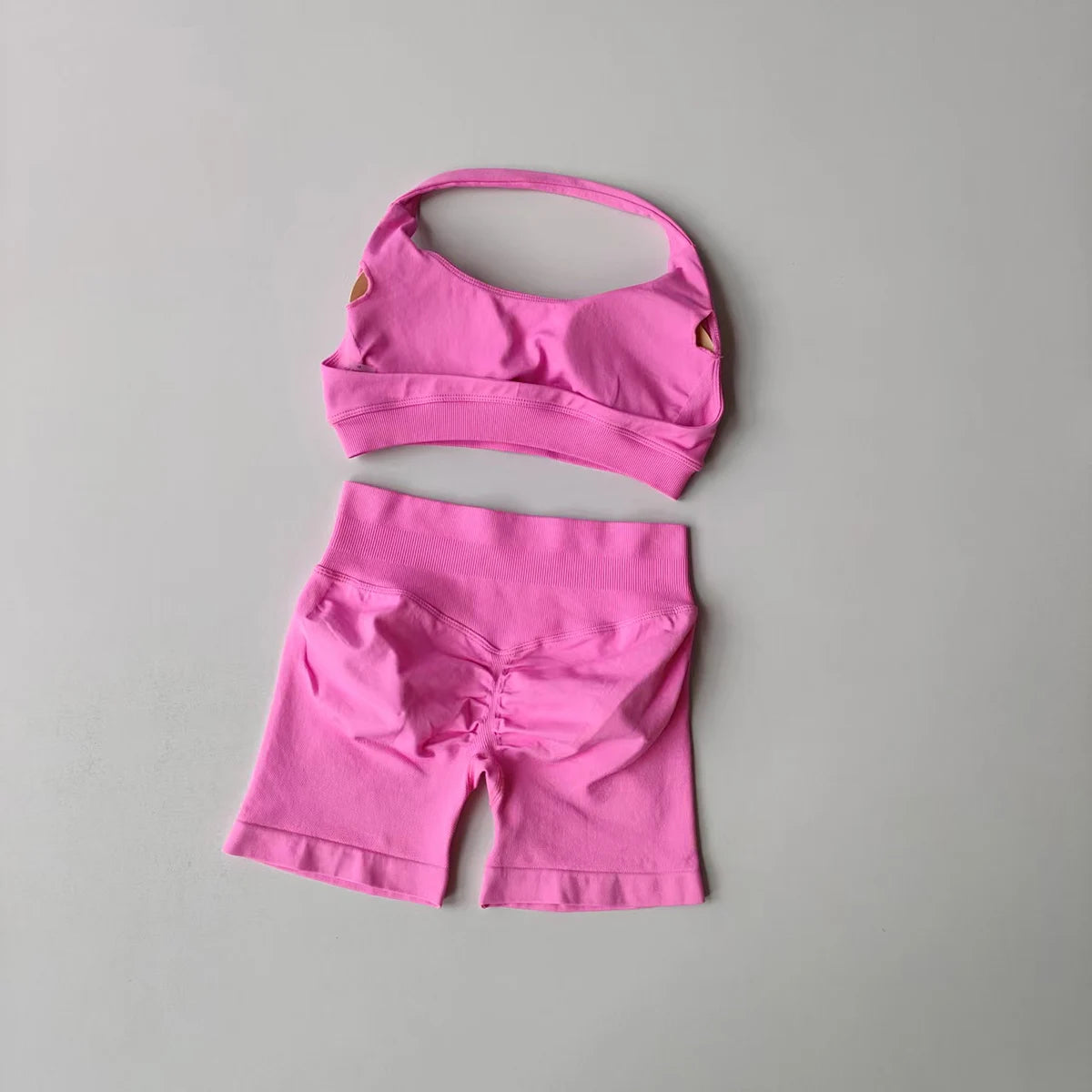 2-Piece Seamless Yoga Set for Women – Sports Bra & Shorts